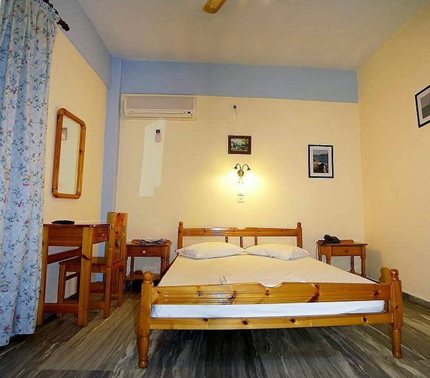 Idroussa Appartement Mpatsi Kamer foto