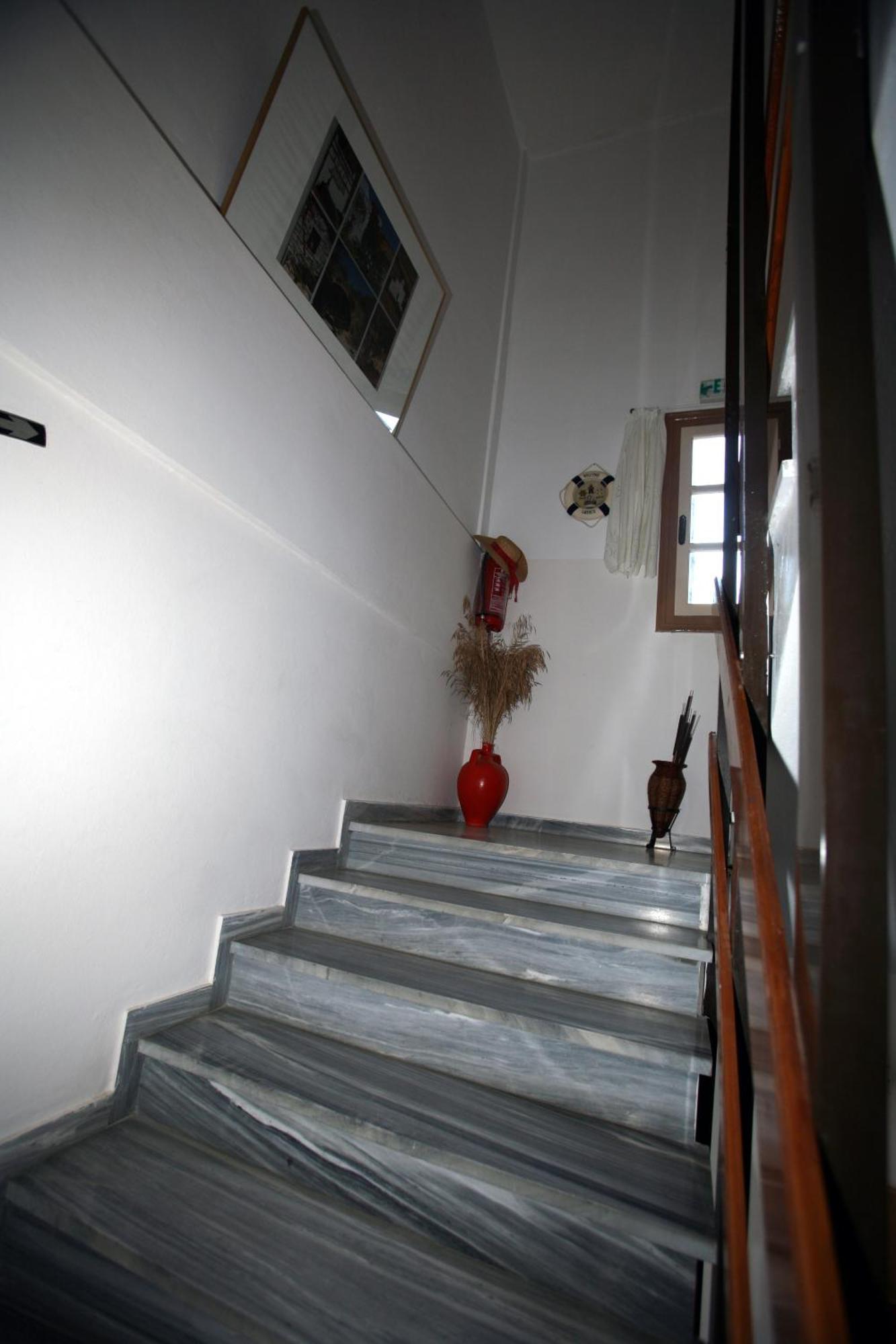 Idroussa Appartement Mpatsi Buitenkant foto