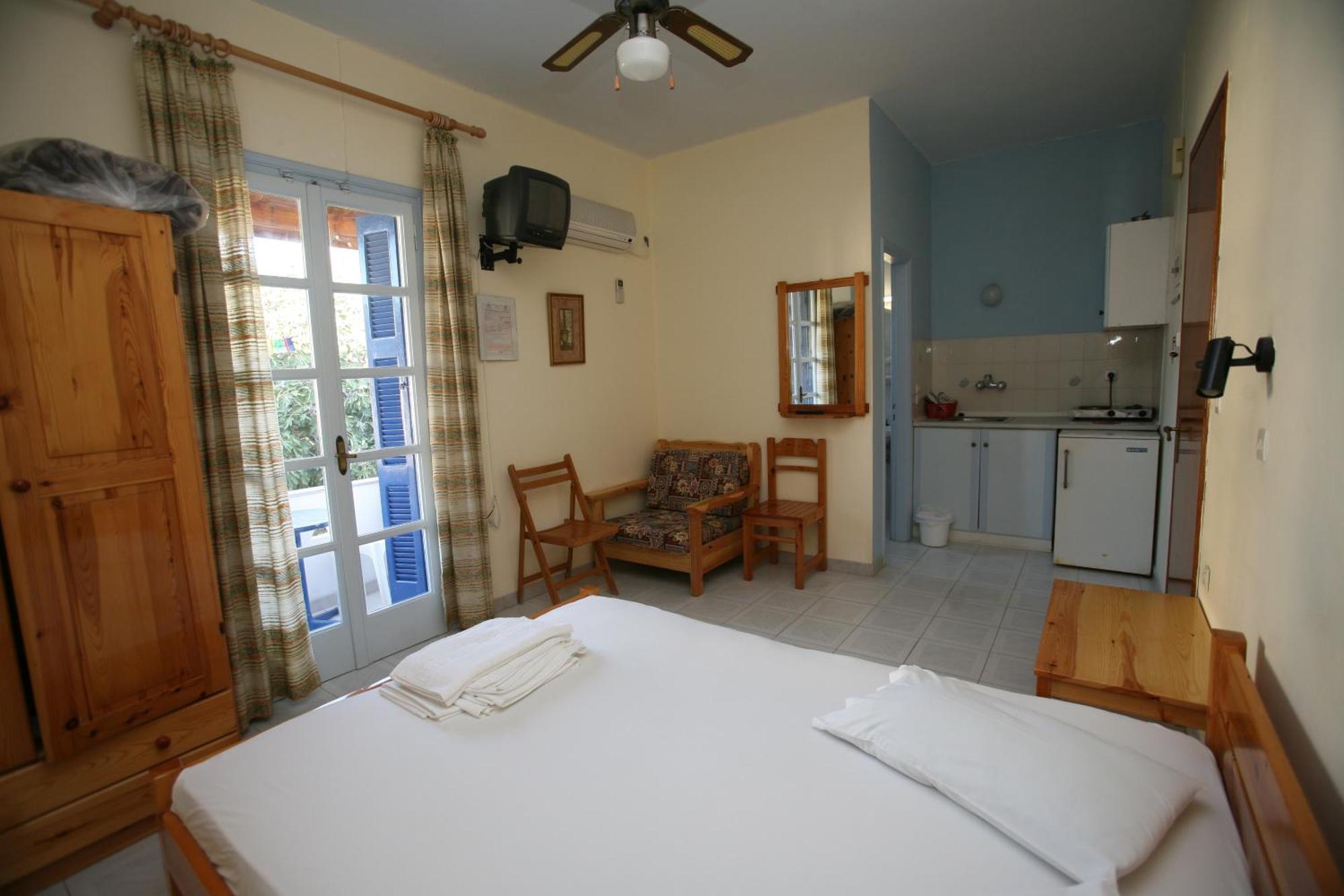 Idroussa Appartement Mpatsi Kamer foto